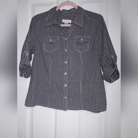 Christopher & Banks Petite Medium Button Down Top EUC. - Picture 1 of 3